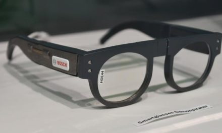 Bosch Gets Smartglasses Right With Tiny Eyeball Lasers