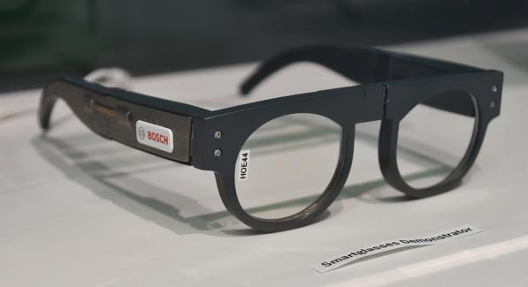 Bosch Gets Smartglasses Right With Tiny Eyeball Lasers